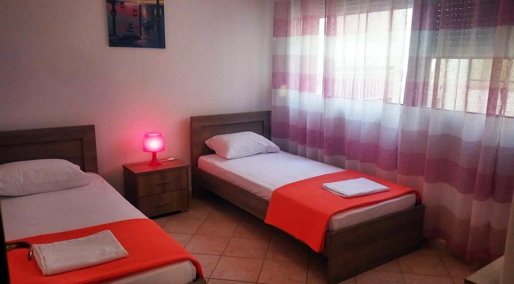Roses Rt Apartments Skioni I Nea Skioni Dış mekan fotoğraf